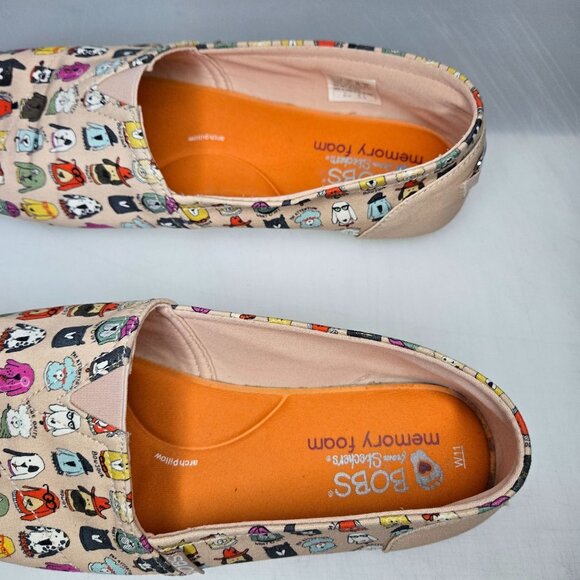 Bobs For Dogs Womens 11 Canvas Shoes With Colorful Dog Pattern & Memory Foam - Picture 6 of 8